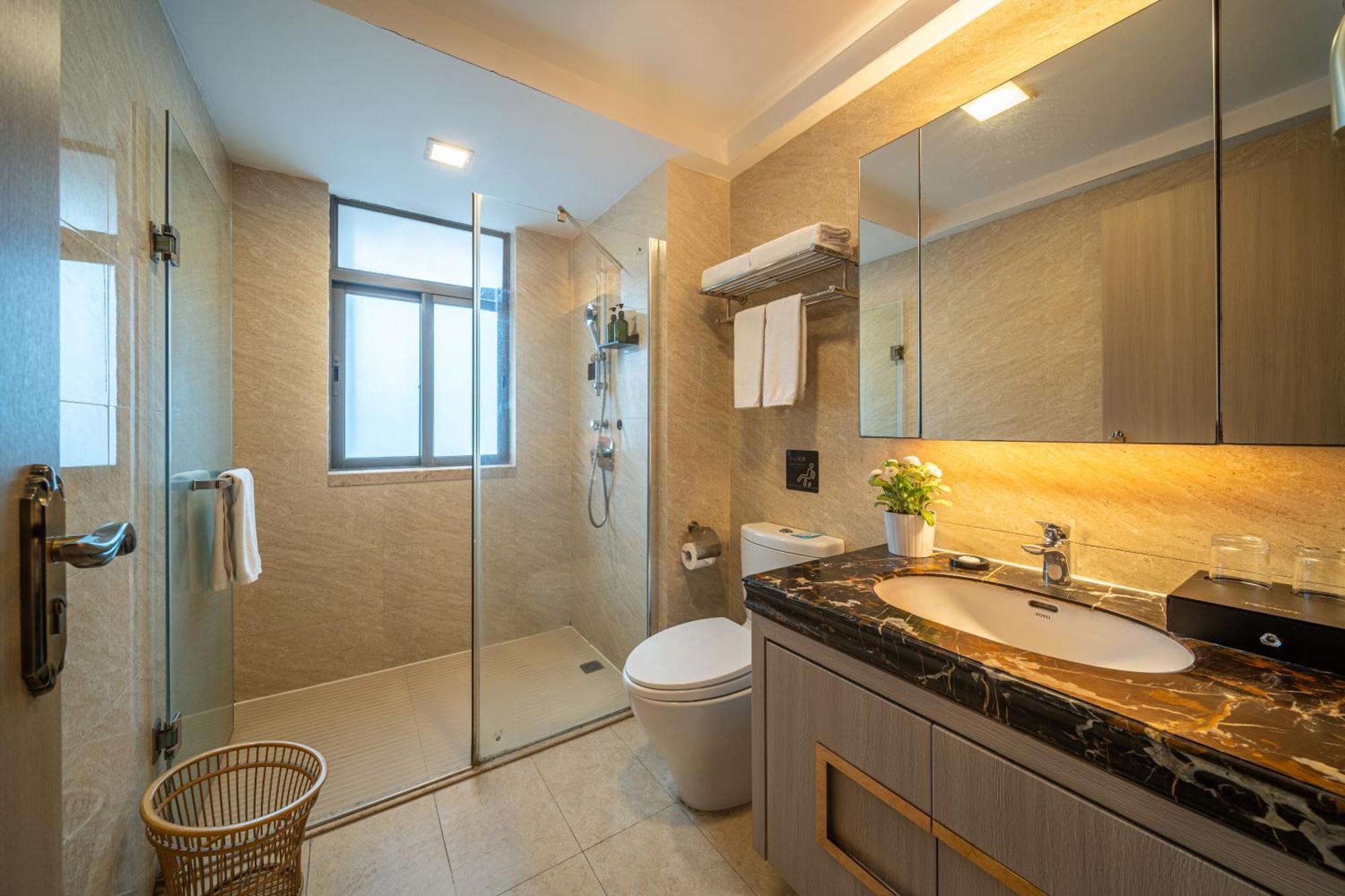 Foshan Poltton International Serviced Apartment-Canton Fair Free Shuttle Bus Exterior photo